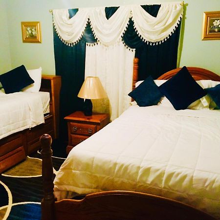 2 Bedroom Sleeps 6 Spacious Luxury Apartment 79 مونتغومري المظهر الخارجي الصورة