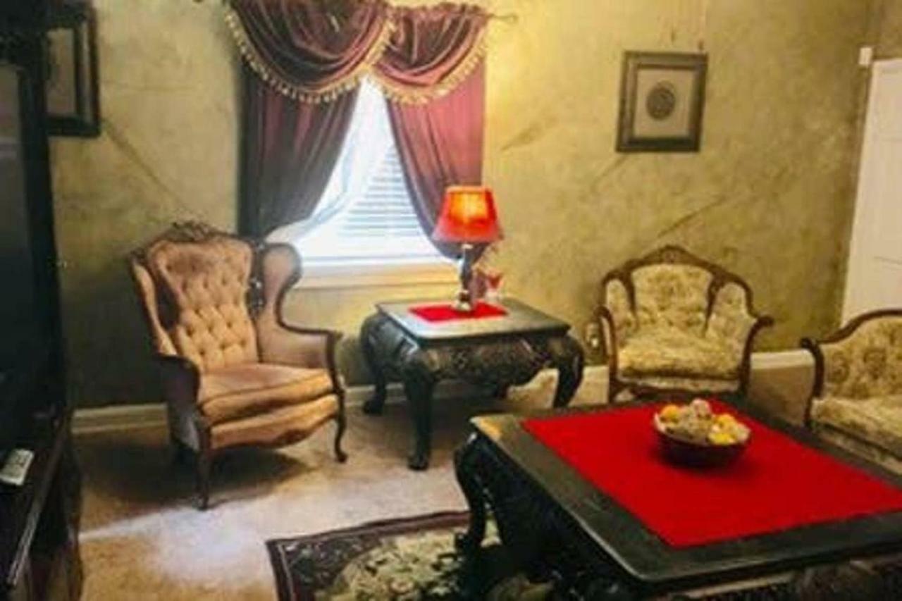 2 Bedroom Sleeps 6 Spacious Luxury Apartment 79 مونتغومري المظهر الخارجي الصورة
